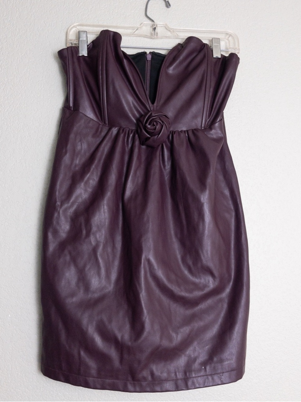 Ashley Park Voila Vegan Leather Mini Dress 12 Plum Strapless Rose Bow RTR - Picture 4 of 15